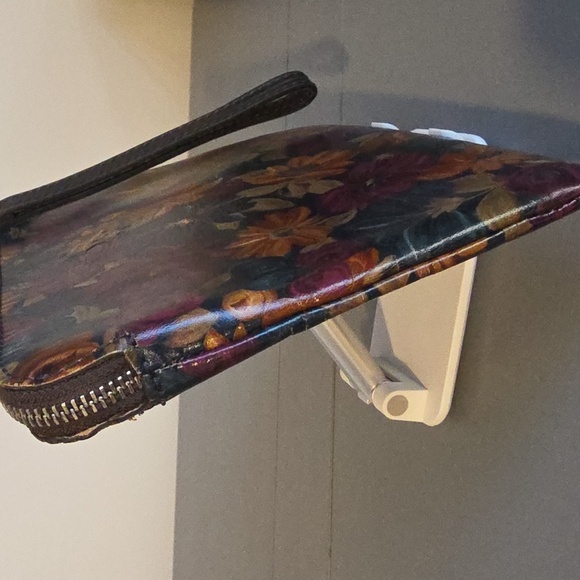 PATRICIA NASH NWT Cassini Spring Multi Large Clutch/Wristlet - Picture 5 of 10